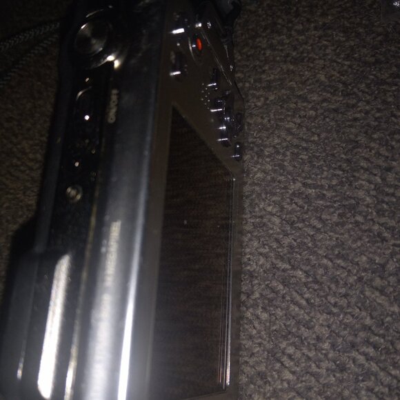 Olympus camera - Picture 2 of 3